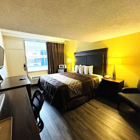 James River Inn & Suites Newport News Dış mekan fotoğraf