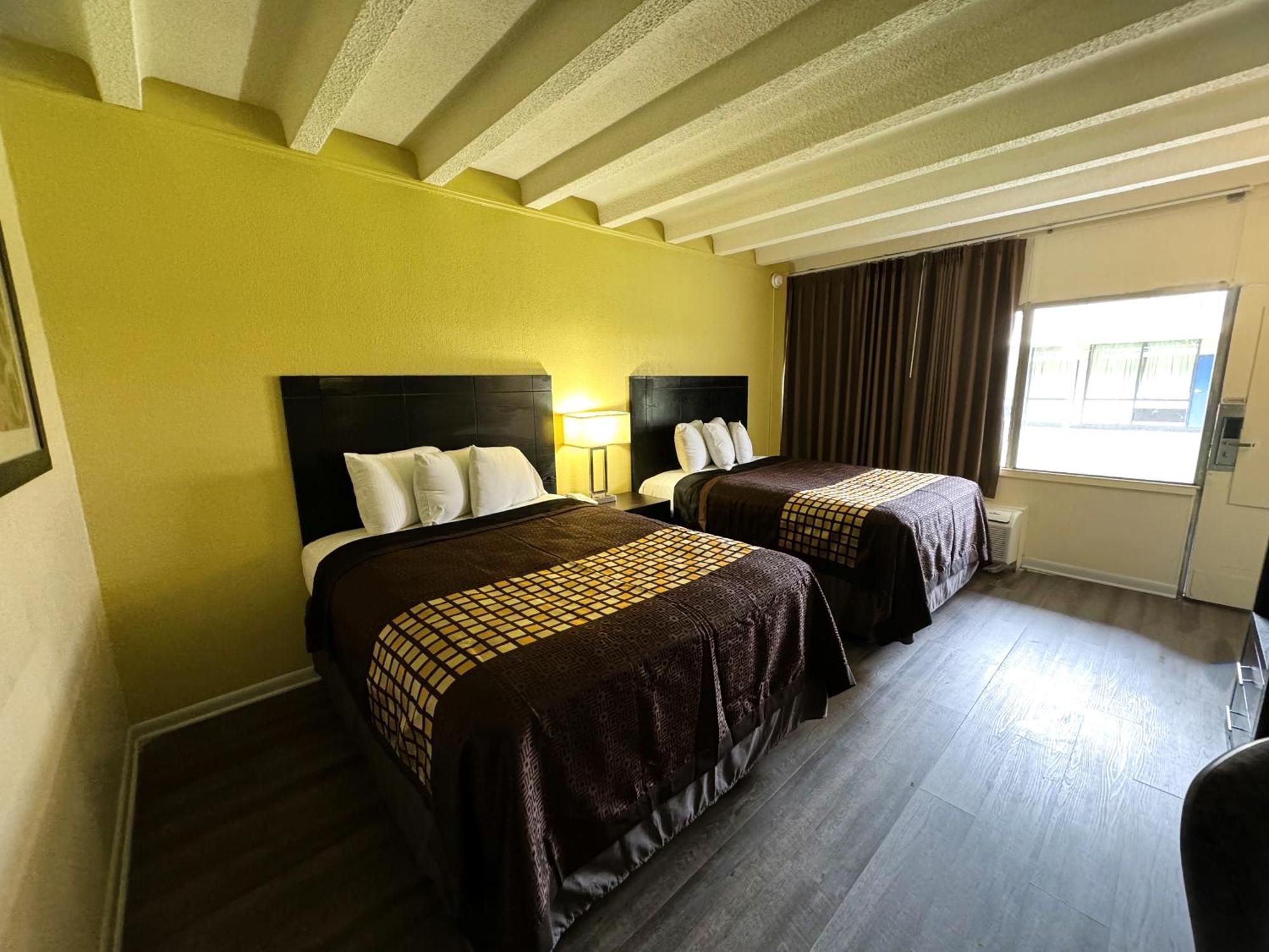 James River Inn & Suites Newport News Dış mekan fotoğraf